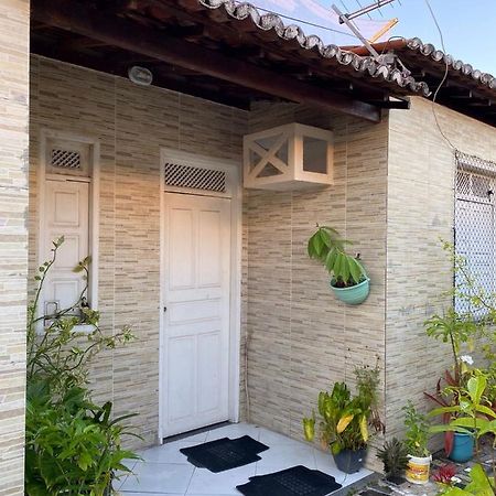 アラカジュ Casa Em Residencial, Mobiliada Para Temporada.ヴィラ エクステリア 写真